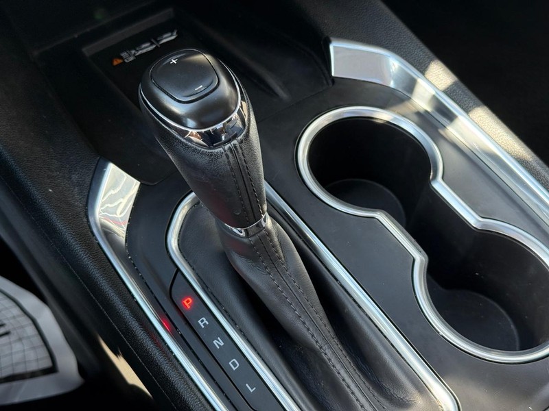 Chevrolet Traverse Vehicle Full-screen Gallery Image 27