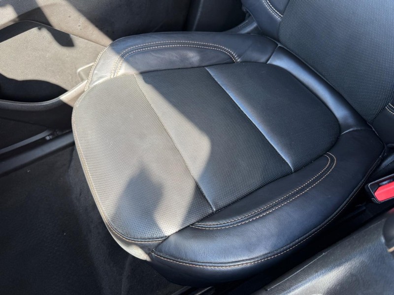 Chevrolet Traverse Vehicle Full-screen Gallery Image 28