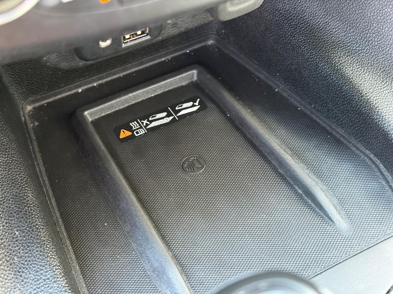 Chevrolet Traverse Vehicle Full-screen Gallery Image 32
