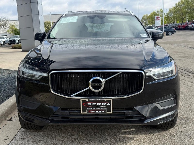 Volvo XC60 Vehicle Full-screen Gallery Image 08