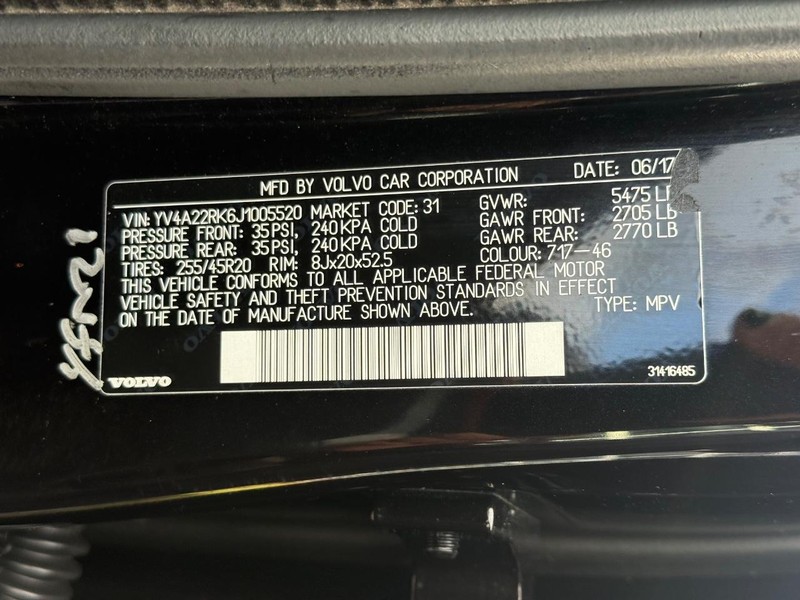 Volvo XC60 Vehicle Full-screen Gallery Image 27