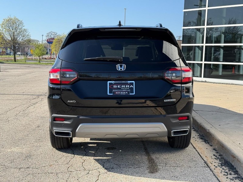 Honda Pilot Vehicle Full-screen Gallery Image 04