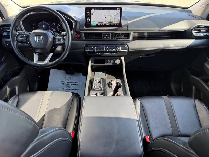Honda Pilot Vehicle Full-screen Gallery Image 14
