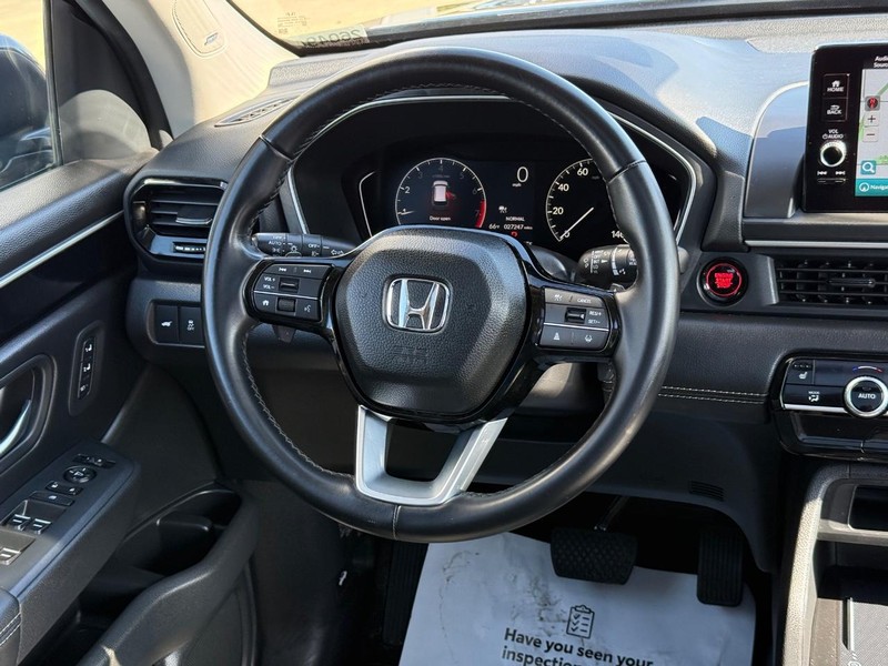 Honda Pilot Vehicle Full-screen Gallery Image 15