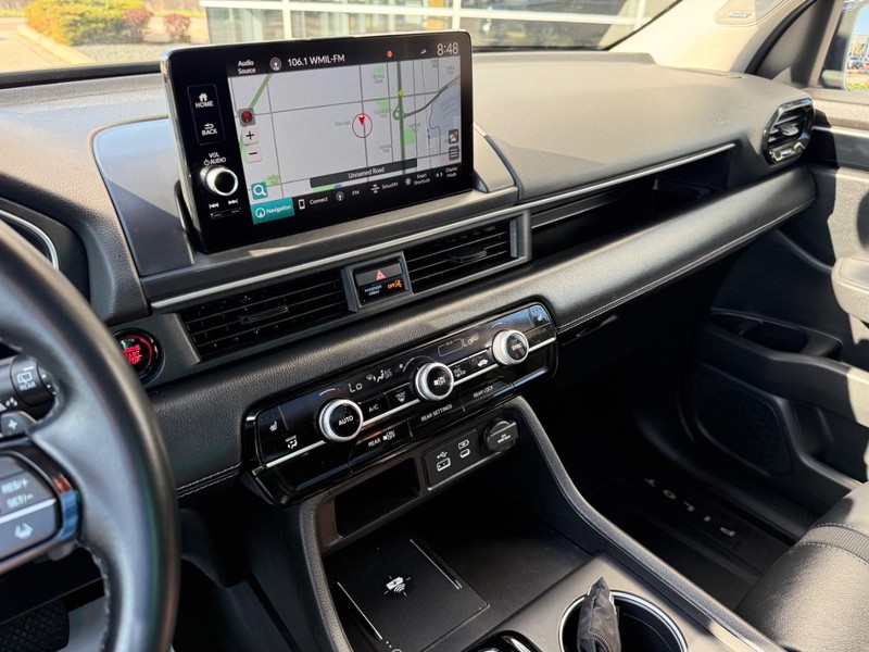 Honda Pilot Vehicle Full-screen Gallery Image 26
