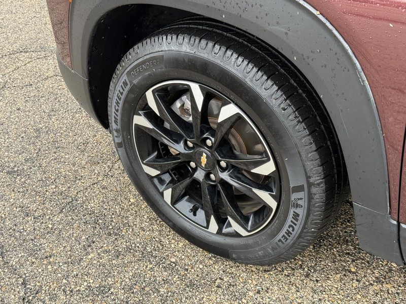 Chevrolet TrailBlazer Vehicle Full-screen Gallery Image 10