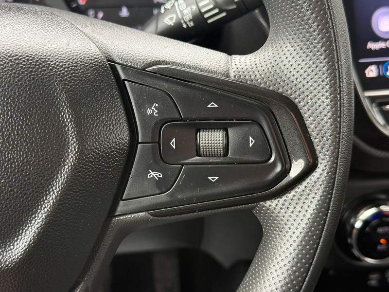 Chevrolet TrailBlazer Vehicle Full-screen Gallery Image 21