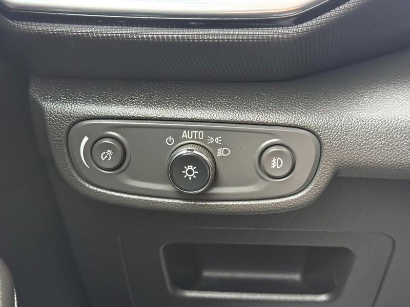 Chevrolet TrailBlazer Vehicle Full-screen Gallery Image 29