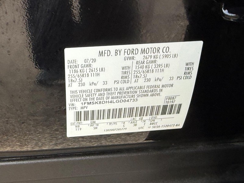 Ford Explorer Vehicle Full-screen Gallery Image 32