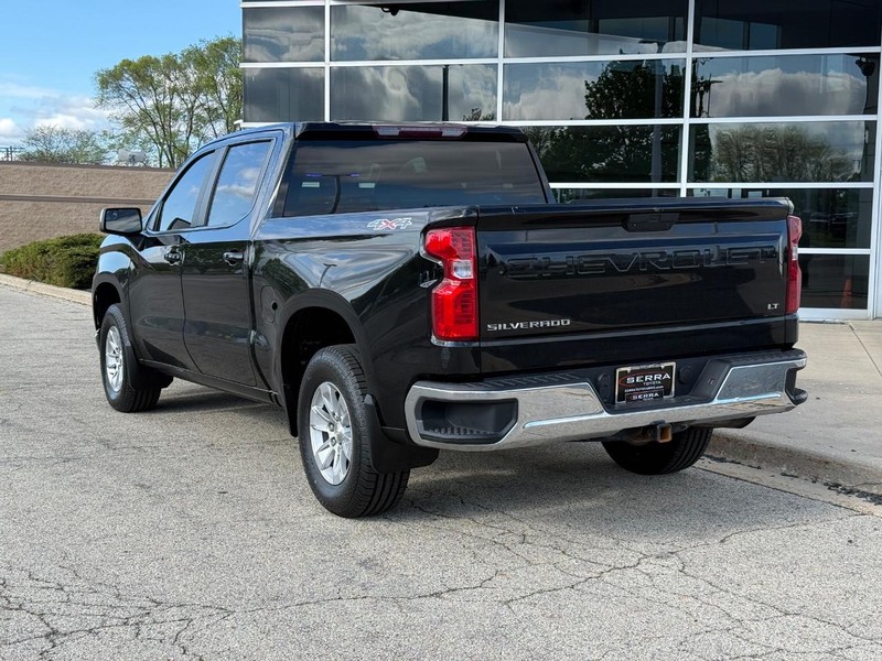 Chevrolet Silverado 1500 Vehicle Full-screen Gallery Image 05