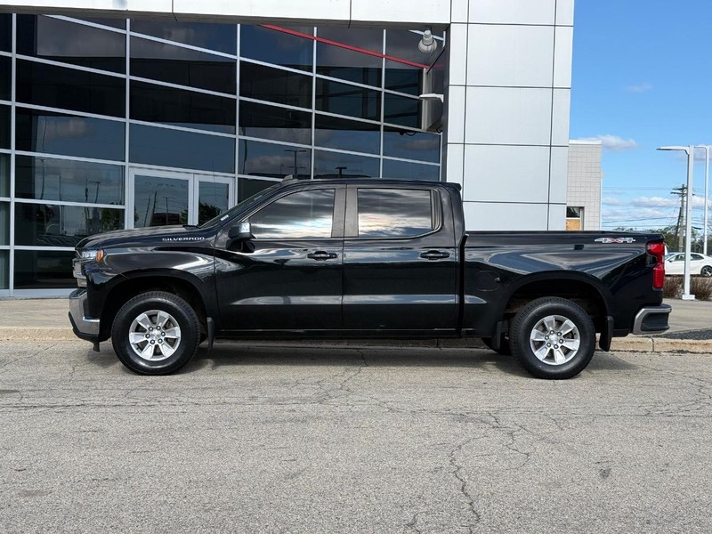 Chevrolet Silverado 1500 Vehicle Full-screen Gallery Image 06