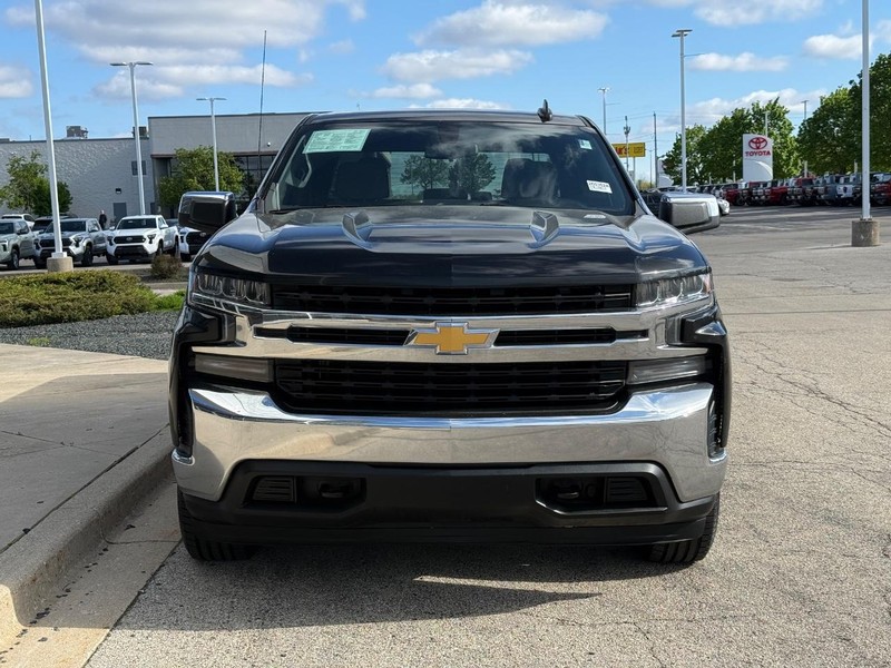 Chevrolet Silverado 1500 Vehicle Full-screen Gallery Image 08