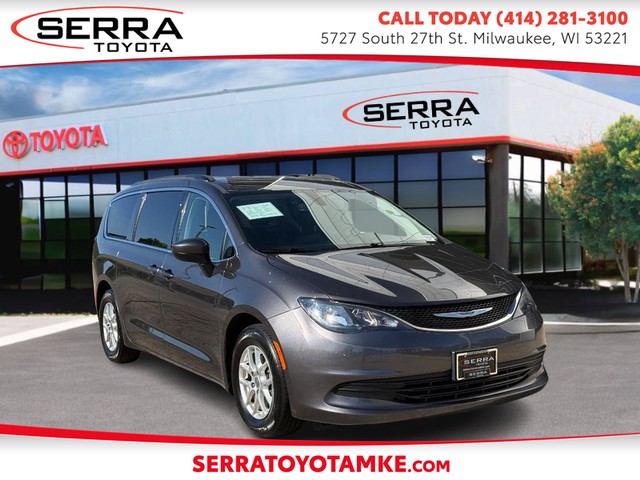 Milwaukee WI 2020 Chrysler Voyager more details - chrysler voyager