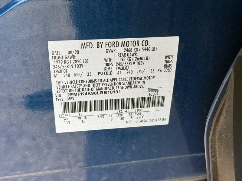Ford Edge Vehicle Full-screen Gallery Image 31