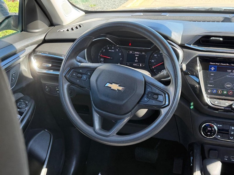 Chevrolet TrailBlazer Vehicle Full-screen Gallery Image 14