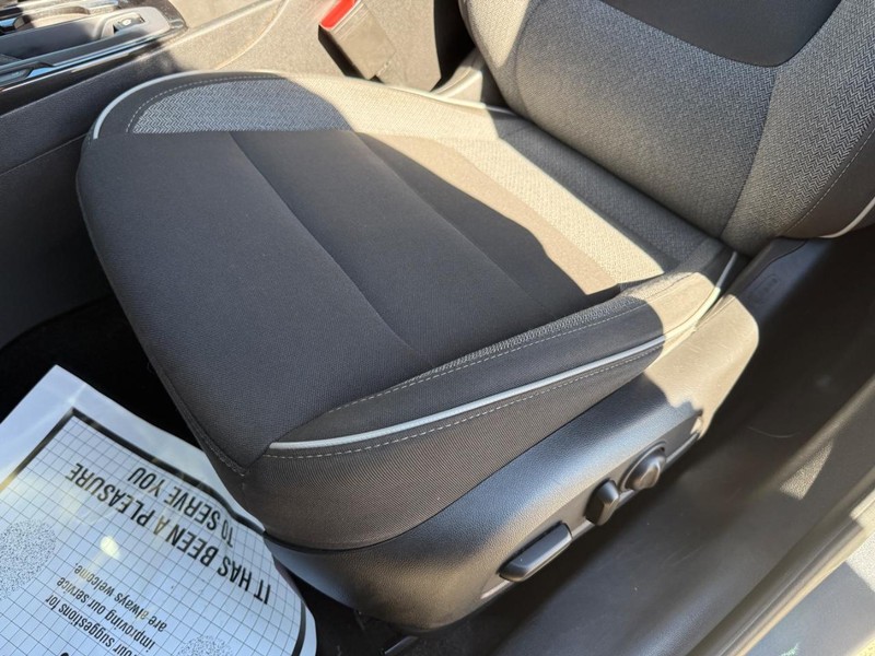 Chevrolet TrailBlazer Vehicle Full-screen Gallery Image 17