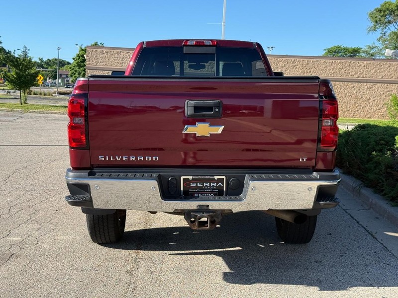 Chevrolet Silverado 3500HD Built After Aug 14 Vehicle Full-screen Gallery Image 04