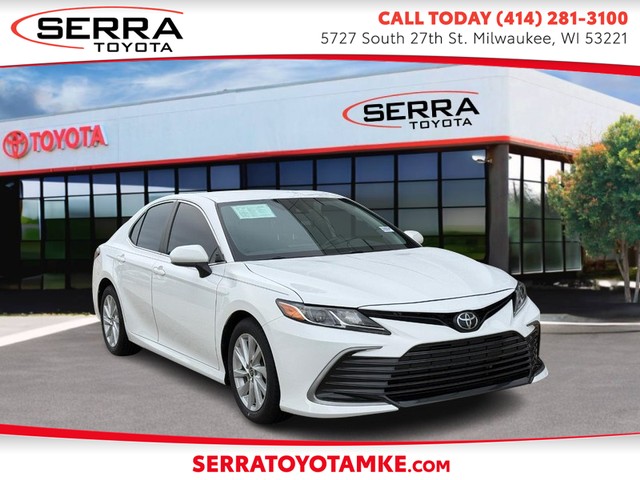 Milwaukee WI 2022 Toyota Camry more details - toyota camry