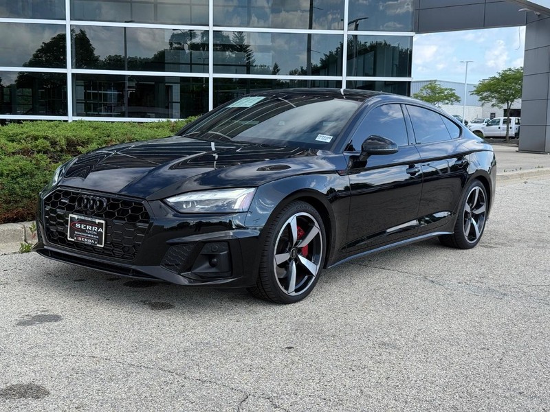 Audi A5 Sportback Vehicle Full-screen Gallery Image 07
