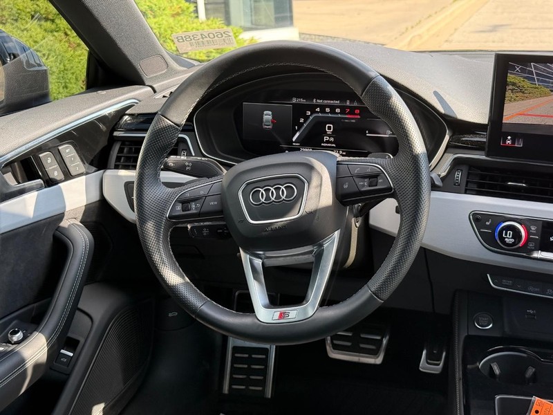 Audi A5 Sportback Vehicle Full-screen Gallery Image 14