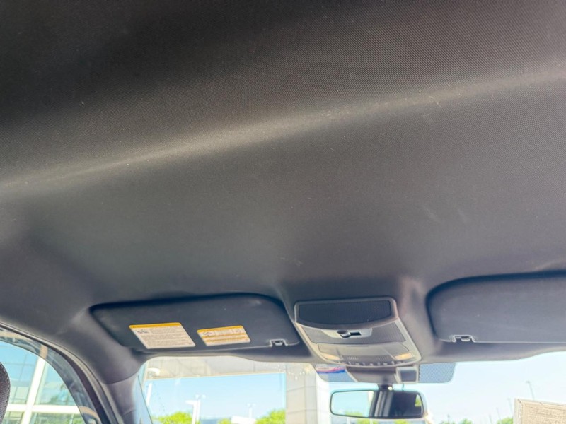 Ford F-150 Vehicle Full-screen Gallery Image 15