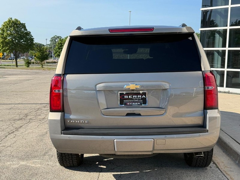 Chevrolet Tahoe Vehicle Full-screen Gallery Image 04