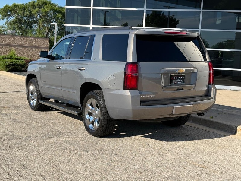 Chevrolet Tahoe Vehicle Full-screen Gallery Image 05