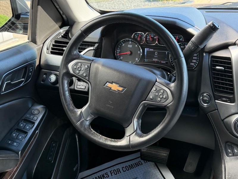 Chevrolet Tahoe Vehicle Full-screen Gallery Image 15