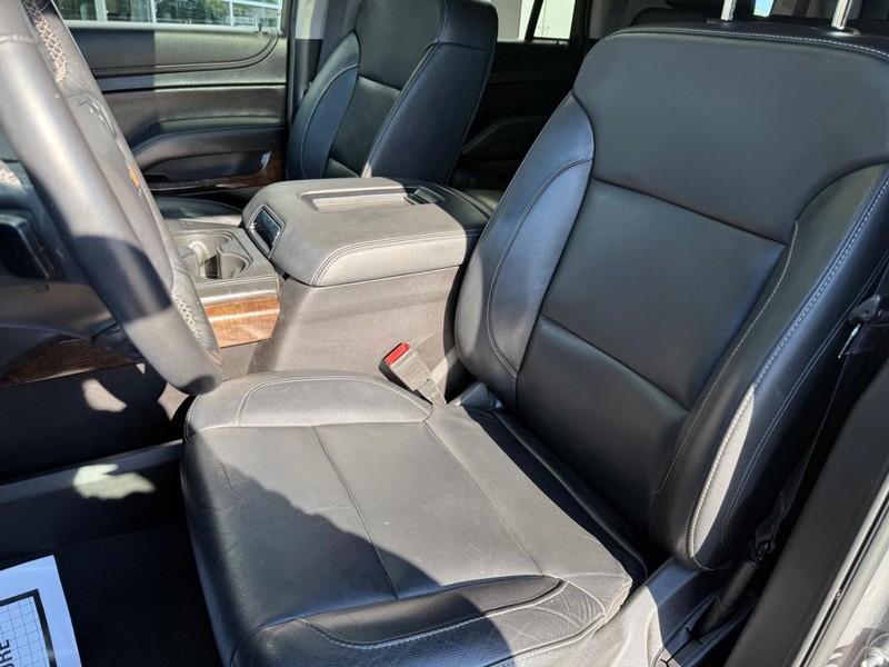 Chevrolet Tahoe Vehicle Full-screen Gallery Image 17