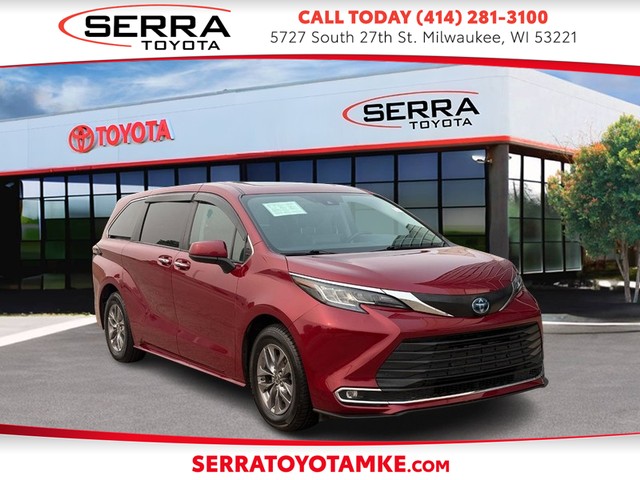Milwaukee WI 2023 Toyota Sienna more details - toyota sienna