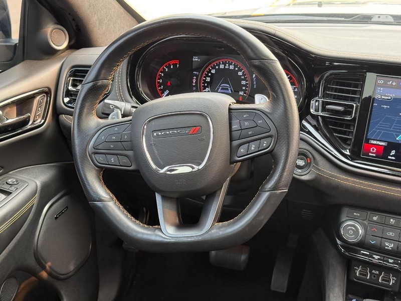 Dodge Durango Vehicle Full-screen Gallery Image 15