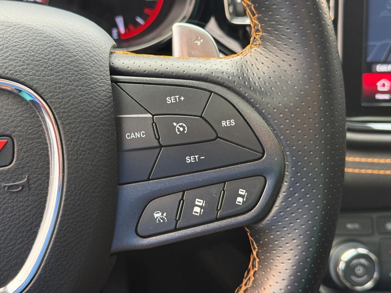 Dodge Durango Vehicle Full-screen Gallery Image 22