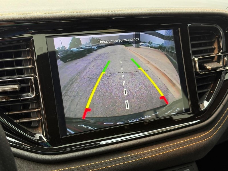 Dodge Durango Vehicle Full-screen Gallery Image 25