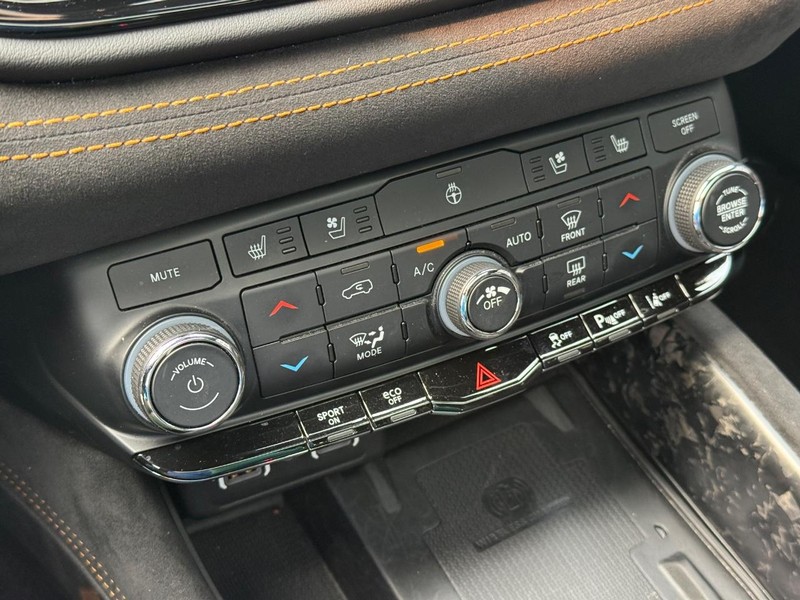 Dodge Durango Vehicle Full-screen Gallery Image 29