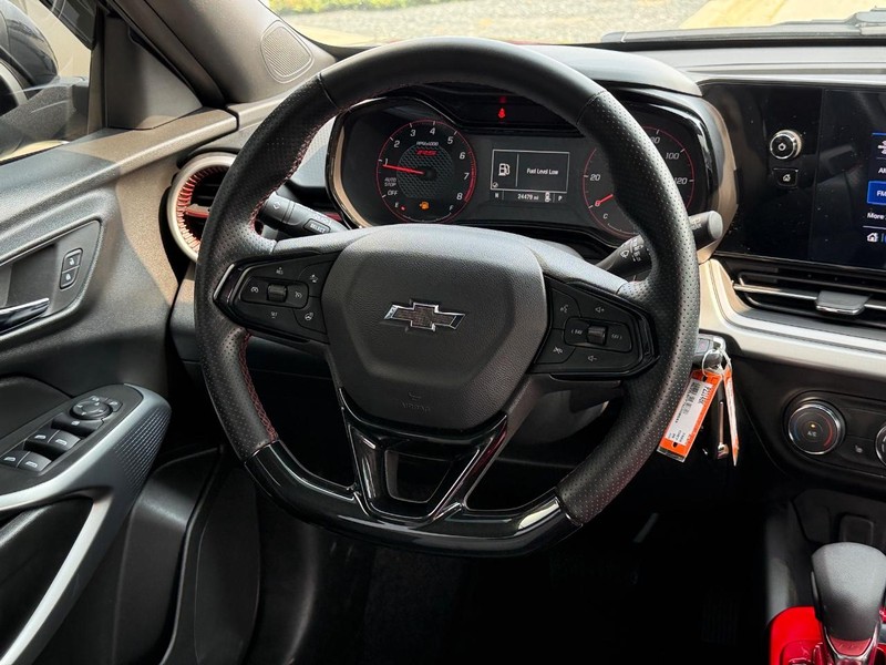 Chevrolet Trax Vehicle Full-screen Gallery Image 14