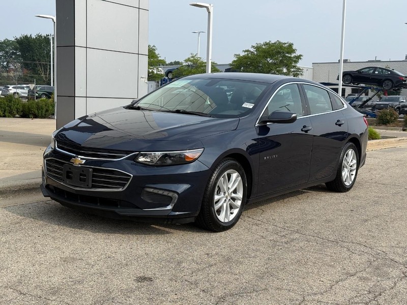 Chevrolet Malibu Vehicle Full-screen Gallery Image 07