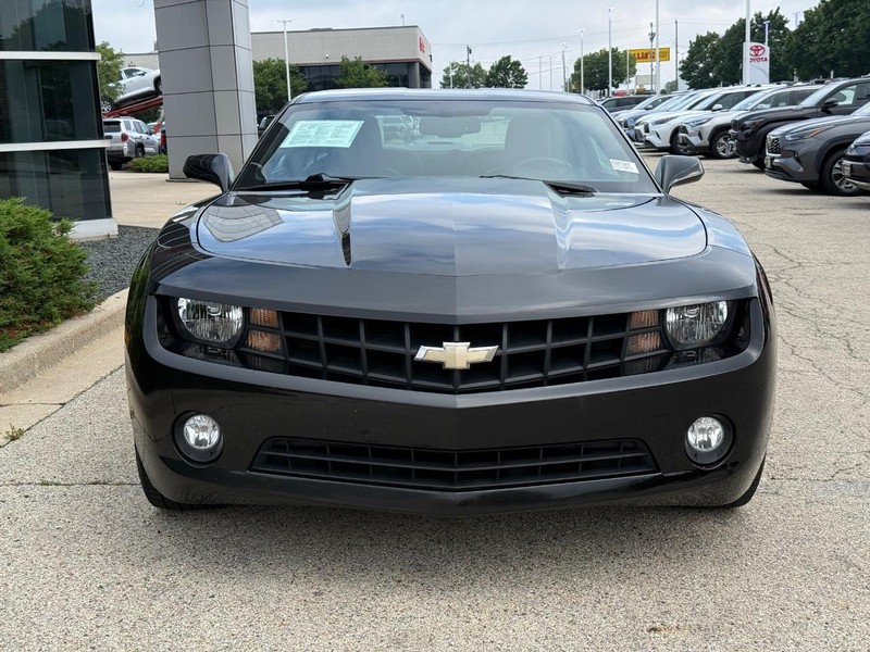 Chevrolet Camaro Vehicle Full-screen Gallery Image 08