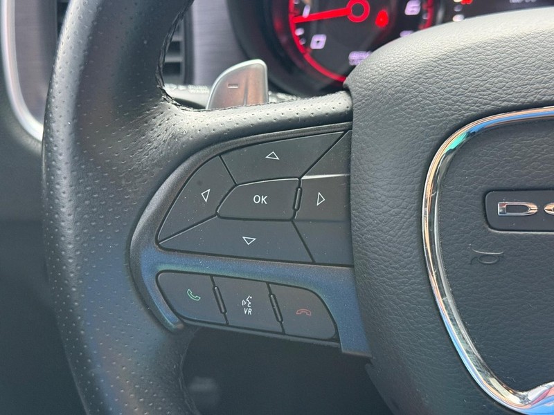 Dodge Charger Vehicle Full-screen Gallery Image 20