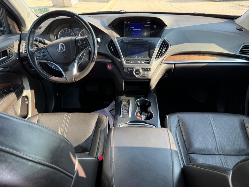 Acura MDX Vehicle Full-screen Gallery Image 40