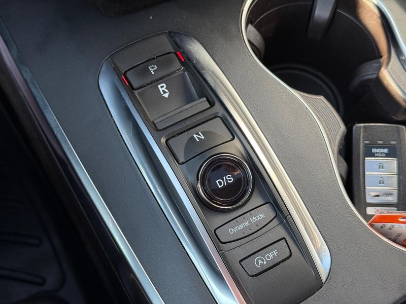 Acura MDX Vehicle Full-screen Gallery Image 56