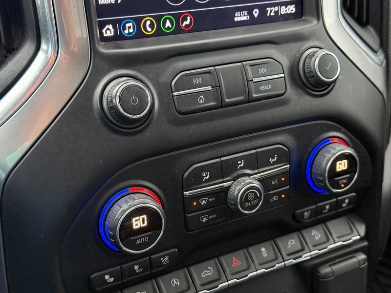 Chevrolet Silverado 1500 Vehicle Full-screen Gallery Image 27