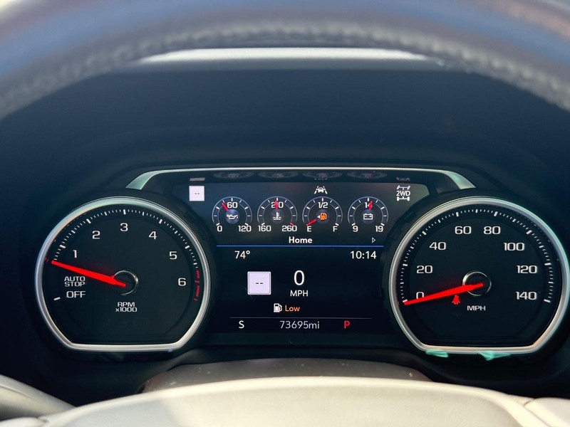 Chevrolet Tahoe Vehicle Full-screen Gallery Image 24