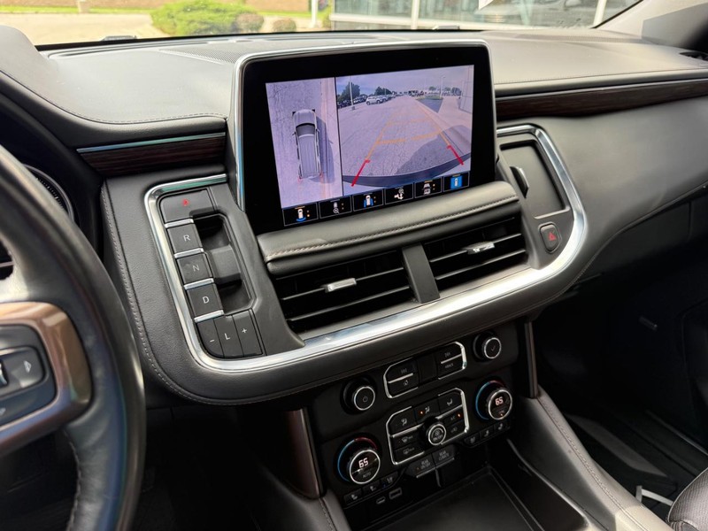 Chevrolet Tahoe Vehicle Full-screen Gallery Image 27