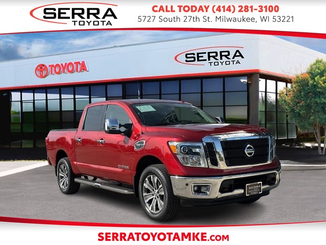 Milwaukee WI 2017 Nissan Titan more details - nissan titan