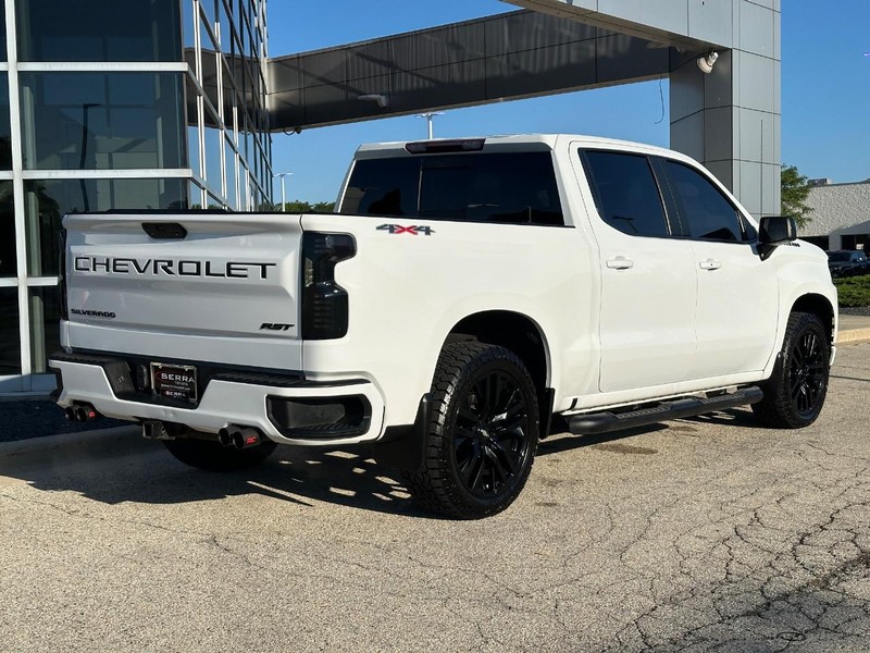 Chevrolet Silverado 1500 Vehicle Full-screen Gallery Image 03