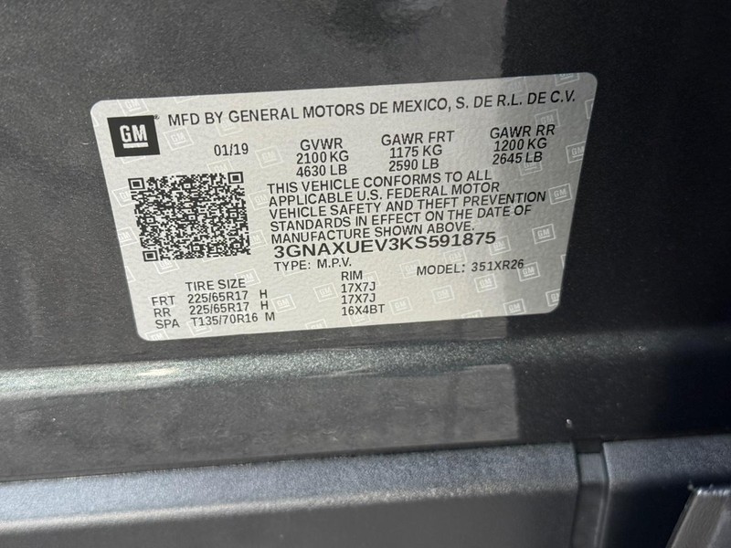 Chevrolet Equinox Vehicle Full-screen Gallery Image 31