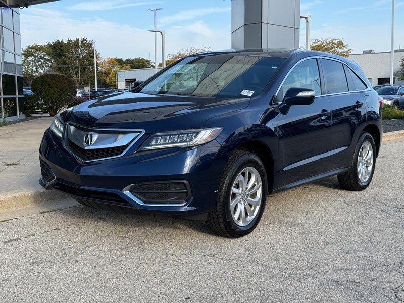 Acura RDX Vehicle Full-screen Gallery Image 07