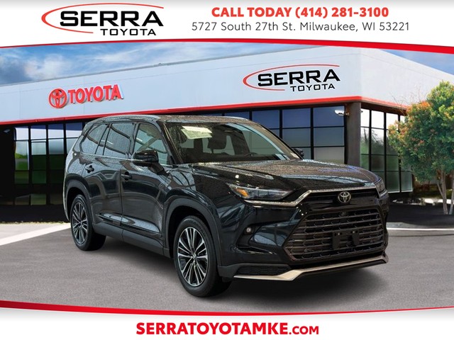 Milwaukee WI 2025 Toyota Grand Highlander more details - toyota grand highlander