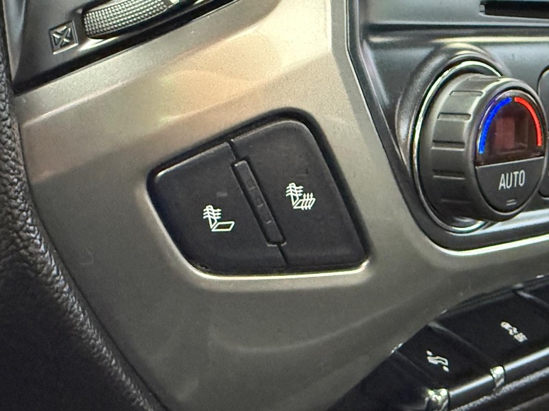 Chevrolet Silverado 1500 Vehicle Full-screen Gallery Image 30