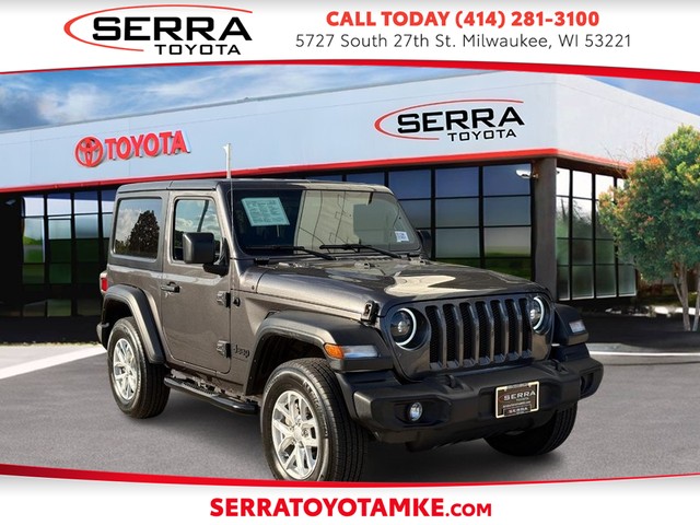 Milwaukee WI 2023 Jeep Wrangler more details - jeep wrangler